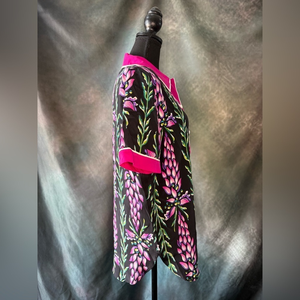 Vintage Bob Mackie Pink and Black Floral Women's Shirt 100% Silk! - Picture 4 of 9